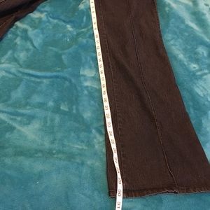 Bisou Bisou women’s size 2 dark blue jeans